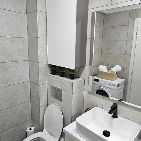 89 Lux Fundeni Apartment