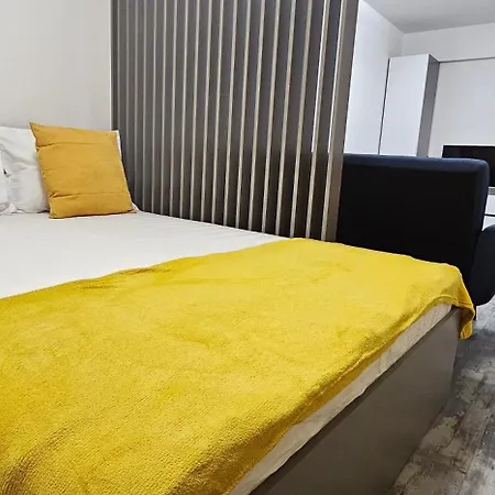 Apartment 89 Lux Fundeni Bukarest