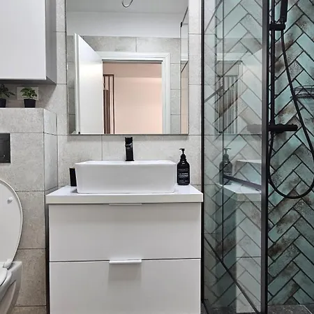 89 Lux Fundeni Apartment Bucharest